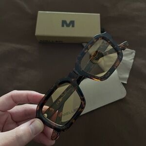 Meller Nayah Sunglasses